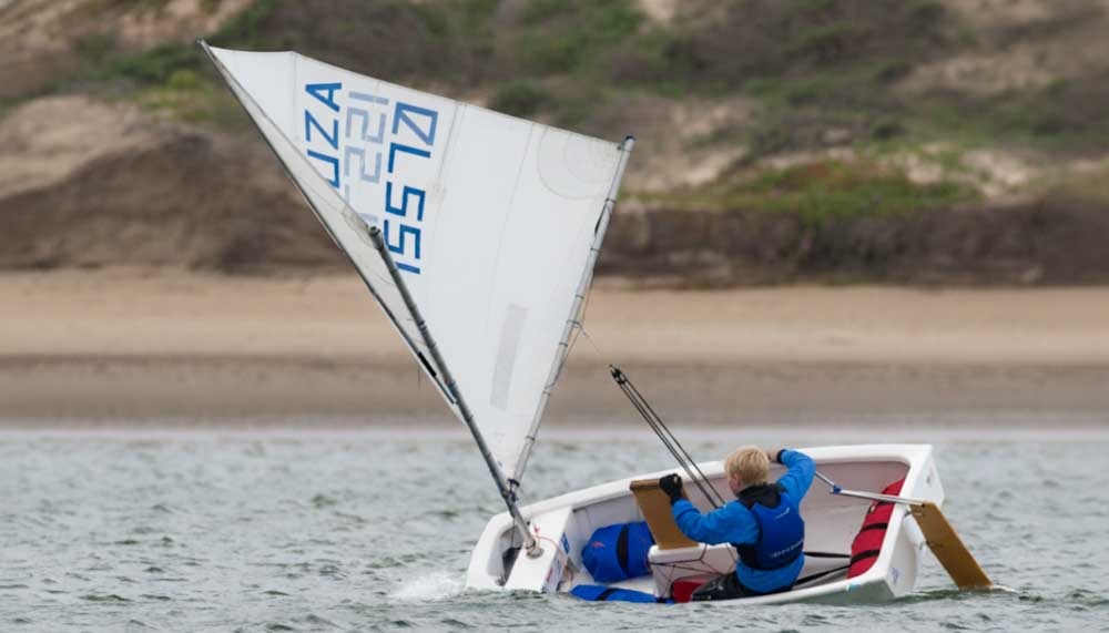 Sailing Myth - capsize
