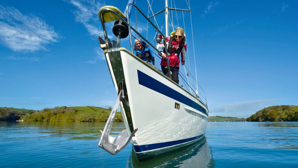boat anchoring