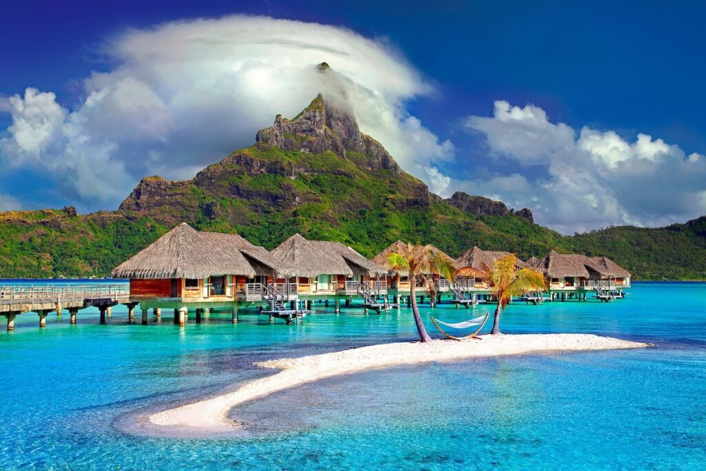 Tahiti Sailing