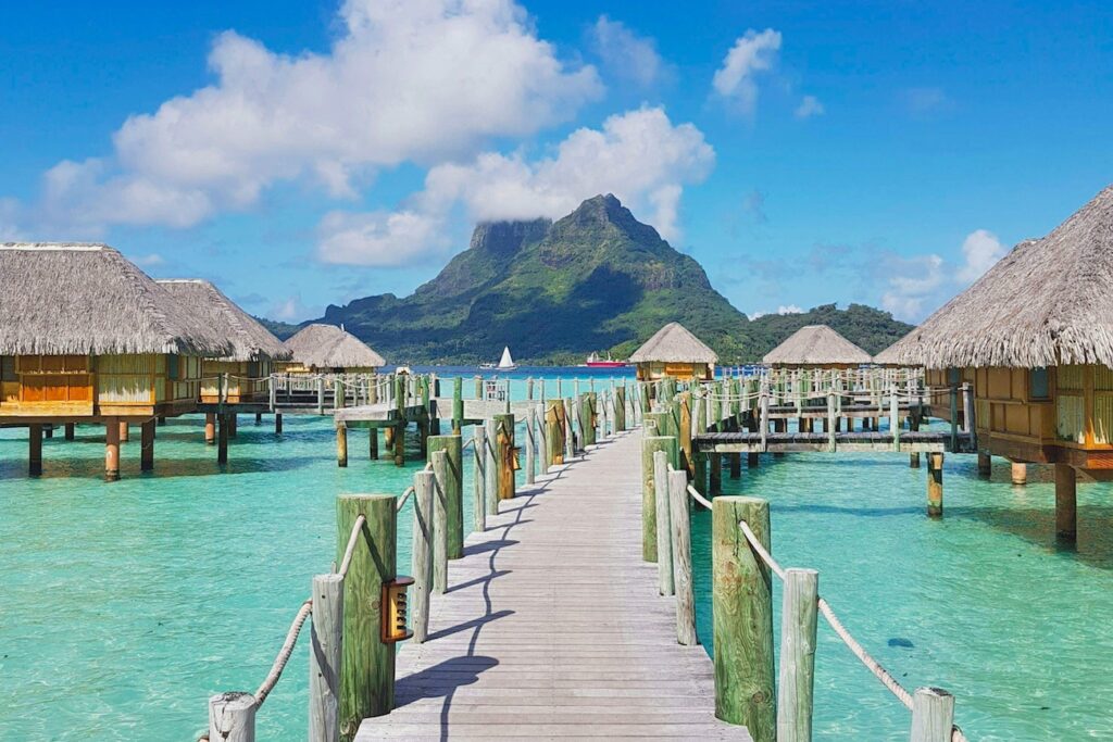 Bora Bora Sailing